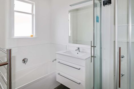 Photo of property in 64 Epuni Street, Hutt Central, Lower Hutt, 5011