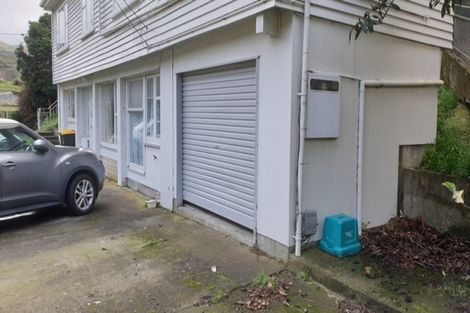 Photo of property in 50 Randwick Road, Northland, Wellington, 6012