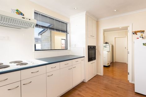 Photo of property in 16 George Street, Waimate, 7924