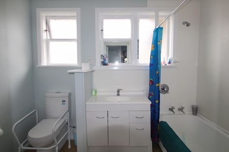 Photo of property in 2 Fleet Street, Oamaru North, Oamaru, 9400