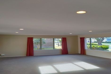 Photo of property in 6 Balmoral Drive, Hilltop, Taupo, 3330