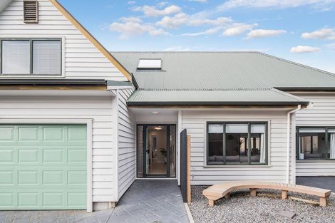 Photo of property in 7 Claverton Grove, Churton Park, Wellington, 6037