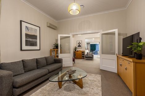 Photo of property in 25 Ngatiawa Street, Nelson South, Nelson, 7010