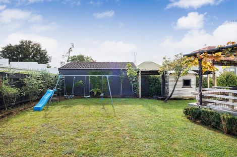 Photo of property in 31 Anderson Street, Hokowhitu, Palmerston North, 4410