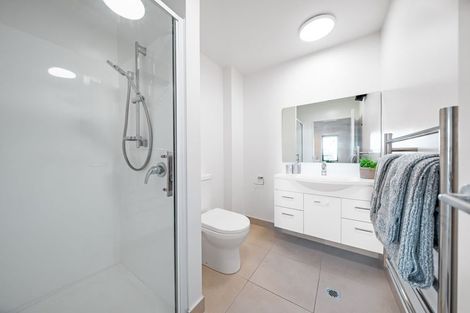 Photo of property in 2/69 Suva Street, Upper Riccarton, Christchurch, 8041