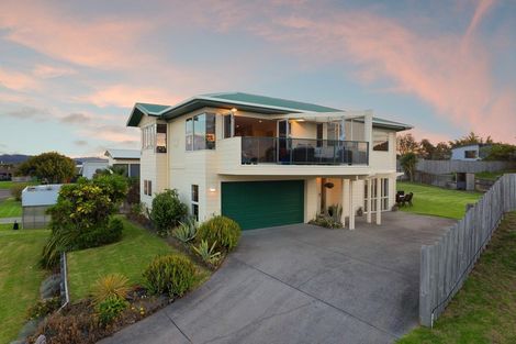 Photo of property in 8 Te Taiawatea Drive, Ohope, 3121