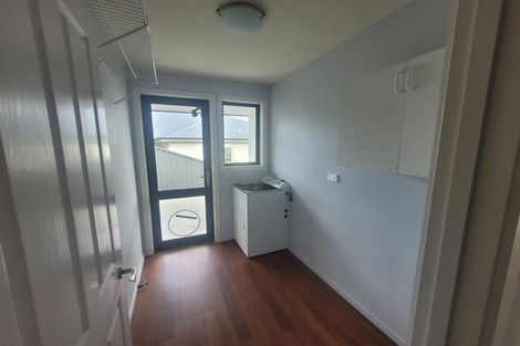 Photo of property in 56 Shields Street, Clyde, 9330