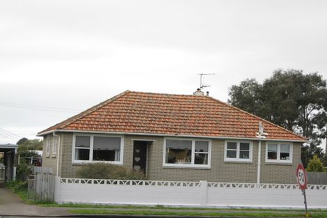 Photo of property in 20 Nelson Street, Waitara, 4320