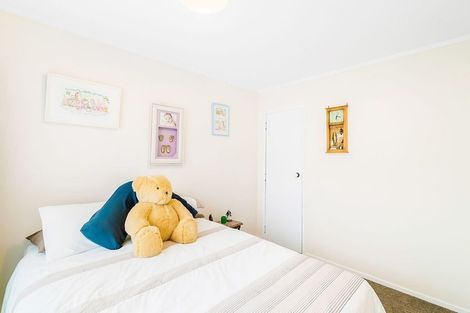 Photo of property in 3/38 Kirrie Avenue, Te Atatu South, Auckland, 0610