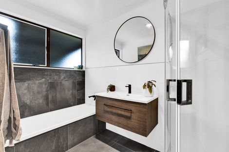 Photo of property in 9 Culzean Grove, Bell Block, New Plymouth, 4312