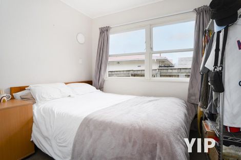 Photo of property in 7b Jay Street, Paparangi, Wellington, 6037