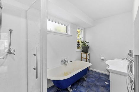 Photo of property in 49 Cluny Road, Plimmerton, Porirua, 5026
