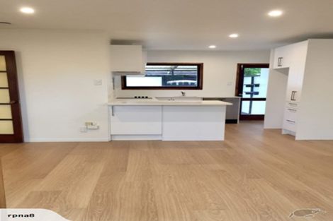 Photo of property in 2/18 Blockhouse Bay Road, Avondale, Auckland, 1026
