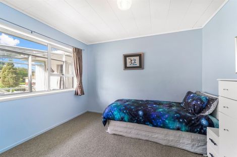 Photo of property in 8 Newstead Avenue, Browns Bay, Auckland, 0632