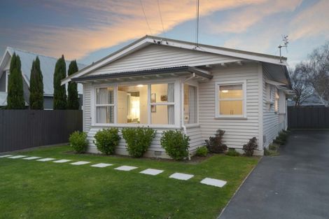 Photo of property in 158 Hills Road, Edgeware, Christchurch, 8013
