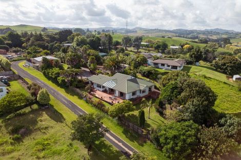 Photo of property in 6 Penny Place, Welcome Bay, Tauranga, 3175