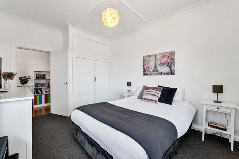 Photo of property in 29 Queens Road, Glen Avon, New Plymouth, 4312