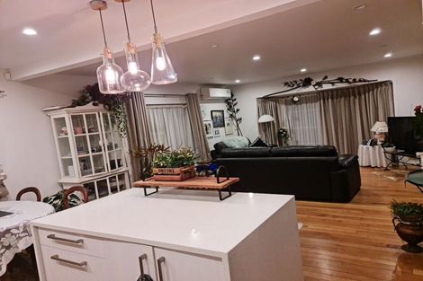 Photo of property in 486 Te Atatu Road, Te Atatu Peninsula, Auckland, 0610