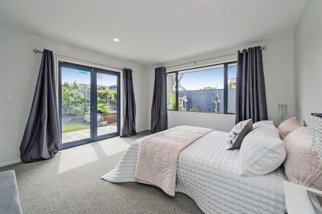 Photo of property in 27 Reserve Road, Waikuku Beach, 7473