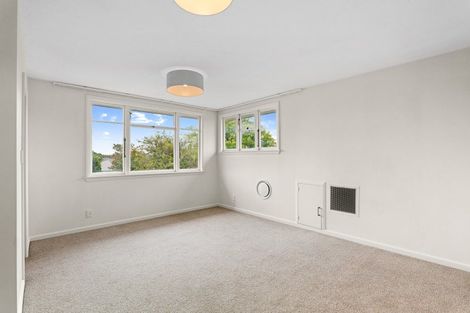 Photo of property in 9 Grassmere Street, Papanui, Christchurch, 8052