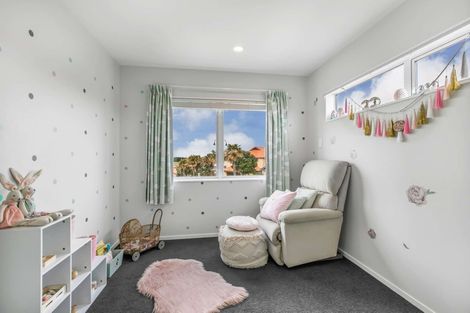 Photo of property in 39 Nautilus Drive, Gulf Harbour, Whangaparaoa, 0930