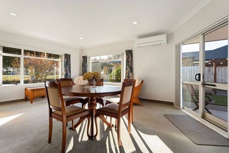 Photo of property in 12 Mirbeck Avenue, Cambridge, 3434