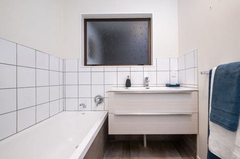 Photo of property in 14 Kuku Street, Te Awanga, 4102