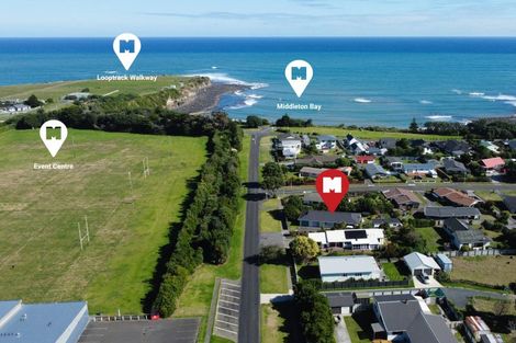 Photo of property in 14 Heaphy Road, Opunake, 4616