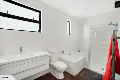 Photo of property in 65 Forrest Hill Road, Milford, Auckland, 0620