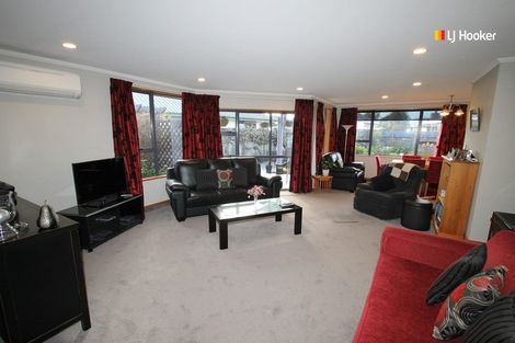 Photo of property in 15 Silverstream Drive, Mosgiel, 9024