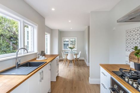 Photo of property in 77 Hawford Road, Opawa, Christchurch, 8023