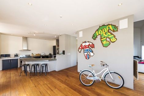 Photo of property in 33 Sale Street, Cockle Bay, Auckland, 2014