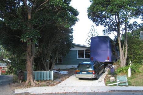 Photo of property in 16 Infidel Place, Torbay, Auckland, 0630