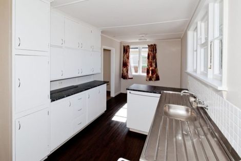 Photo of property in 9 Wilmot Street, Northcote, Christchurch, 8052