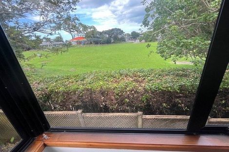 Photo of property in 26b Waller Avenue, Bucklands Beach, Auckland, 2012