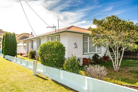 Photo of property in 323 Somme Parade, Aramoho, Whanganui, 4500