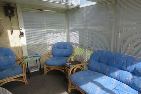 Photo of property in 24 Devon Street, Levin, 5510