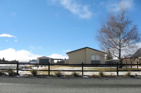 Photo of property in 18 Irishman Drive, Twizel, 7901