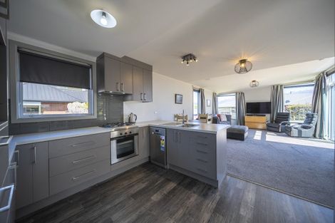 Photo of property in 93 Matai Street, Te Anau, 9600