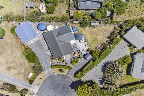 Photo of property in 8 Norna Grove, Waikawa Beach, Levin, 5573