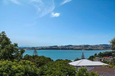 Photo of property in 38 Alexander Street, Cockle Bay, Auckland, 2014