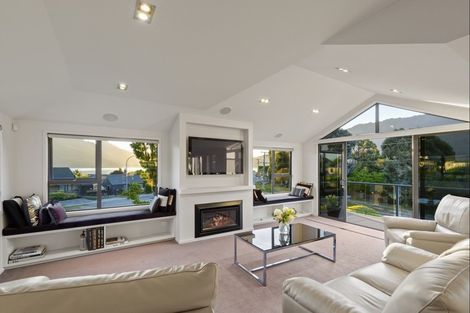 Photo of property in 660 Peninsula Road, Kelvin Heights, Queenstown, 9300
