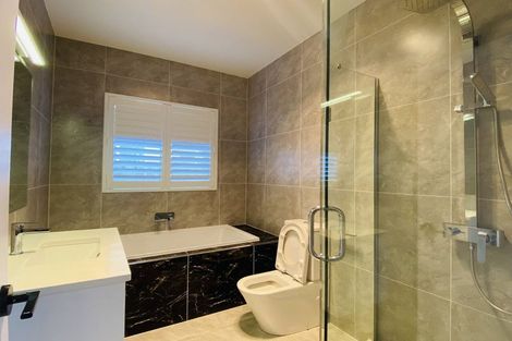 Photo of property in 21 Hangar Lane, Whenuapai, Auckland, 0618