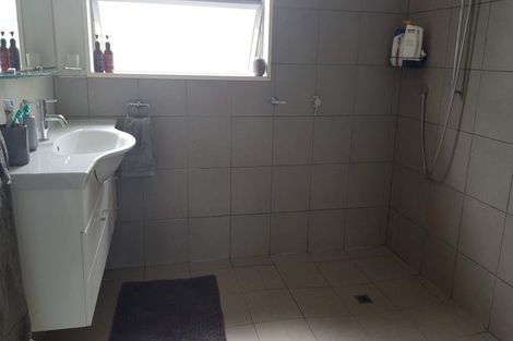 Photo of property in 127a Elizabeth Street, Riccarton, Christchurch, 8041