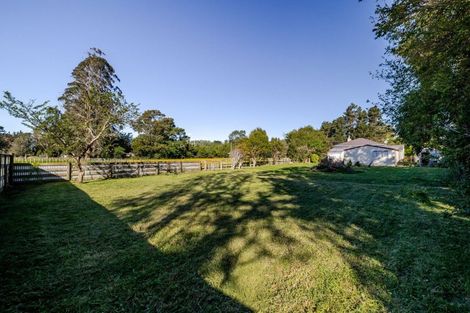 Photo of property in 17 Newman Road, Eketahuna, 4900