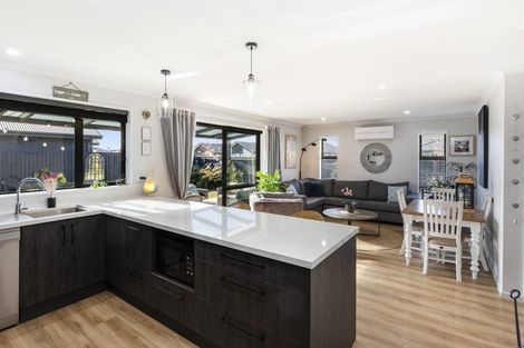 Photo of property in 165 Georgina Street, Marshland, Christchurch, 8083