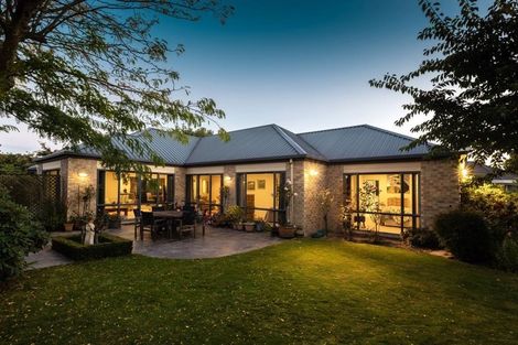 Photo of property in 37 Riverton Terrace, Halswell, Christchurch, 8025