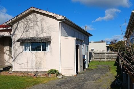 Photo of property in 304 Featherston Street, Palmerston North, 4410