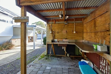 Photo of property in 17 Kotare Place, South Bay, Kaikoura, 7300