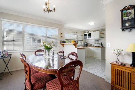 Photo of property in 5 Grace Crescent, Richmond Heights, Taupo, 3330